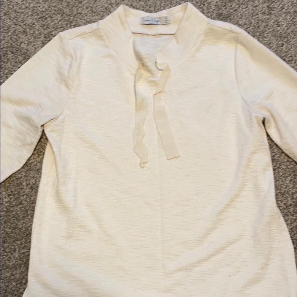 Summer and Sage pullover sweater
